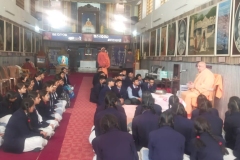 5-A-visit-of-OSN-yoga-students-in-Sivananda-Ashram-Satsang-Hall