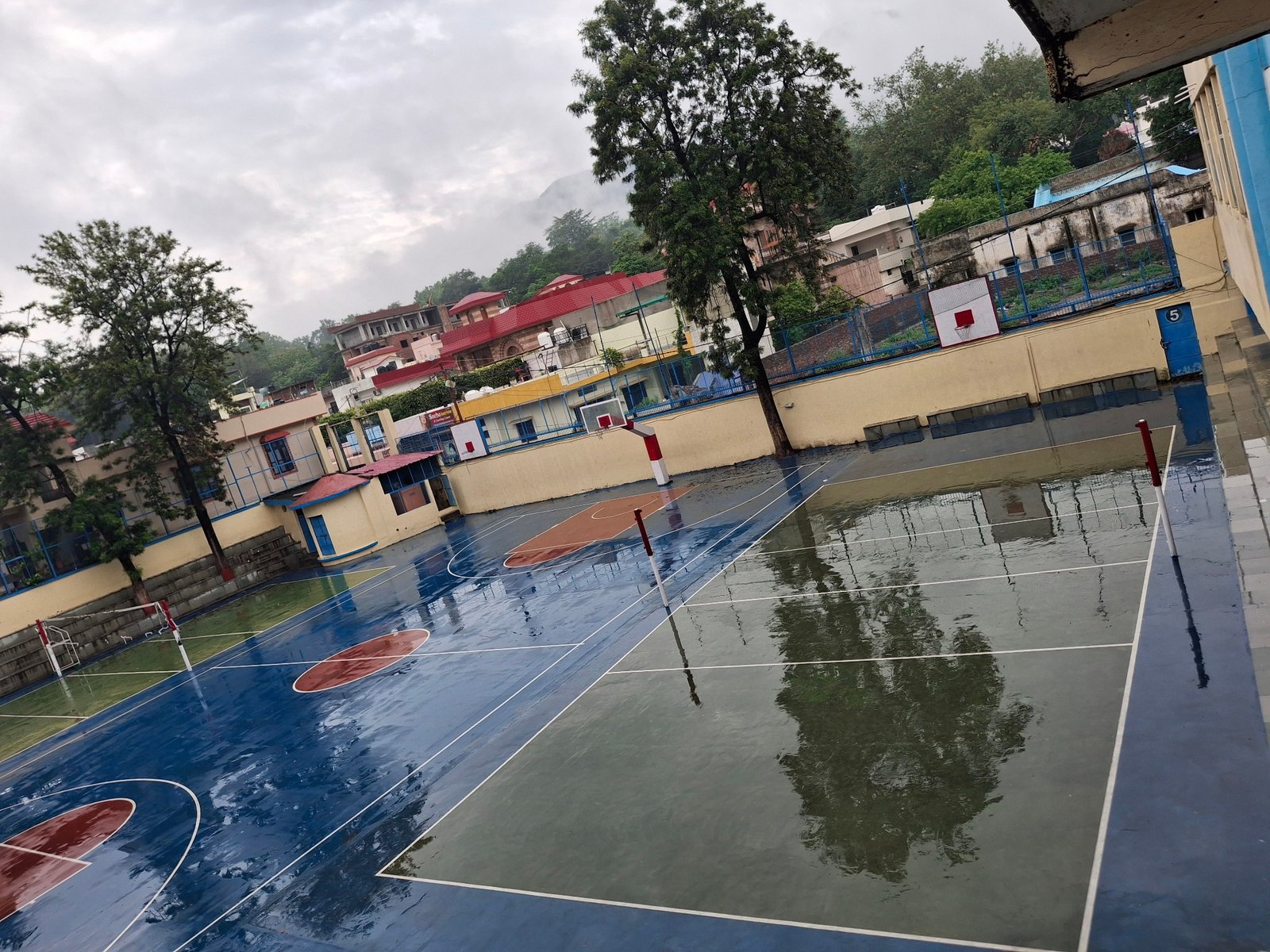 Learn. Play.\nGrow Together.